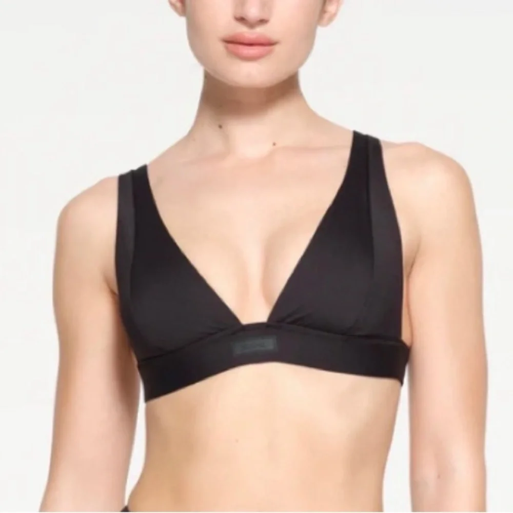 SKIMS Plunge Bikini Top